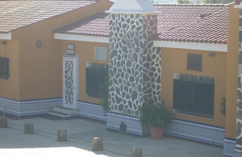 Hostal Don Diego San Juan Del Puerto Ngoại thất bức ảnh