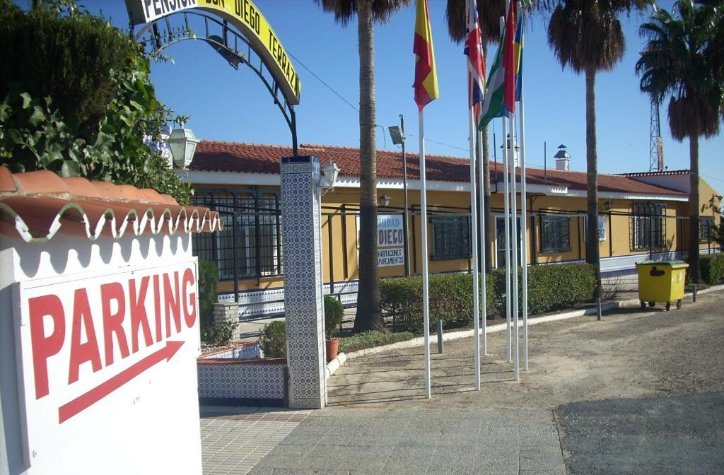 Hostal Don Diego San Juan Del Puerto Ngoại thất bức ảnh