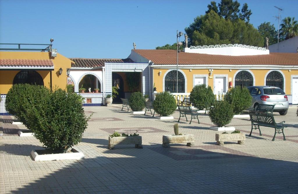 Hostal Don Diego San Juan Del Puerto Ngoại thất bức ảnh