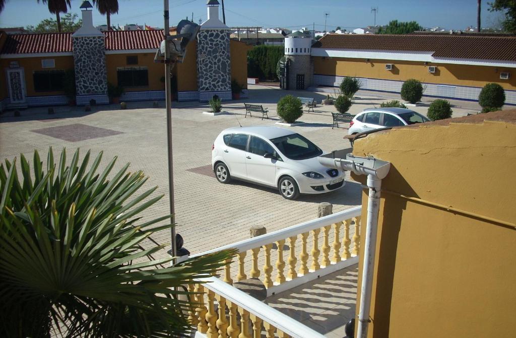Hostal Don Diego San Juan Del Puerto Ngoại thất bức ảnh