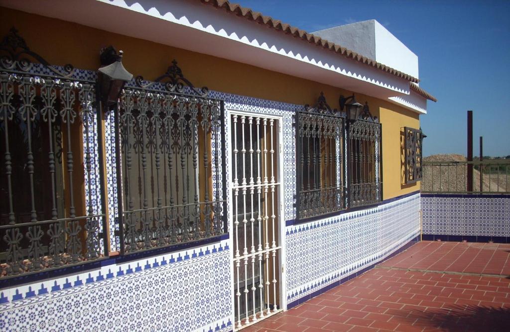 Hostal Don Diego San Juan Del Puerto Ngoại thất bức ảnh